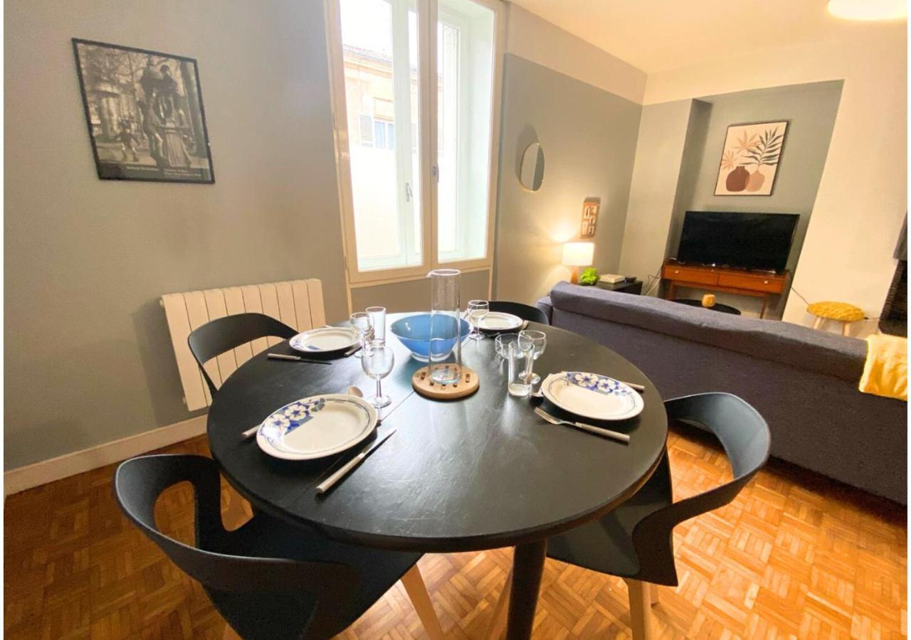 Le 107 - Poitiers - Chu - La Conciergerie. Appartement Buitenkant foto
